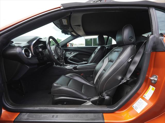 2023 Chevrolet Camaro RWD Convertible 2LT