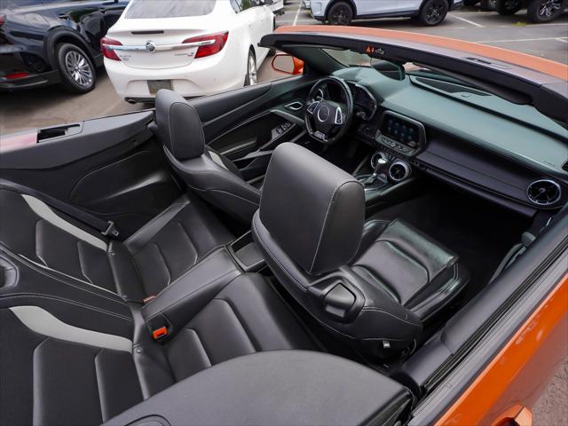 2023 Chevrolet Camaro RWD Convertible 2LT