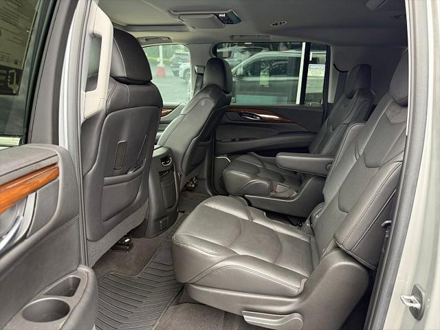 2020 Cadillac Escalade ESV 4WD Luxury