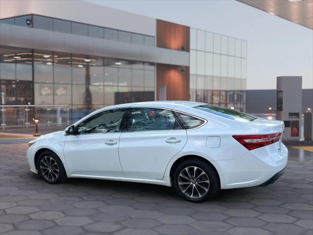 2017 Toyota Avalon XLE