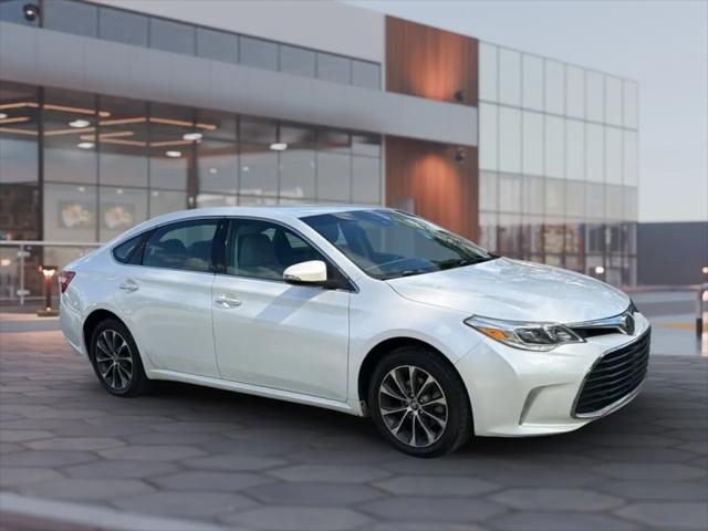 2017 Toyota Avalon XLE