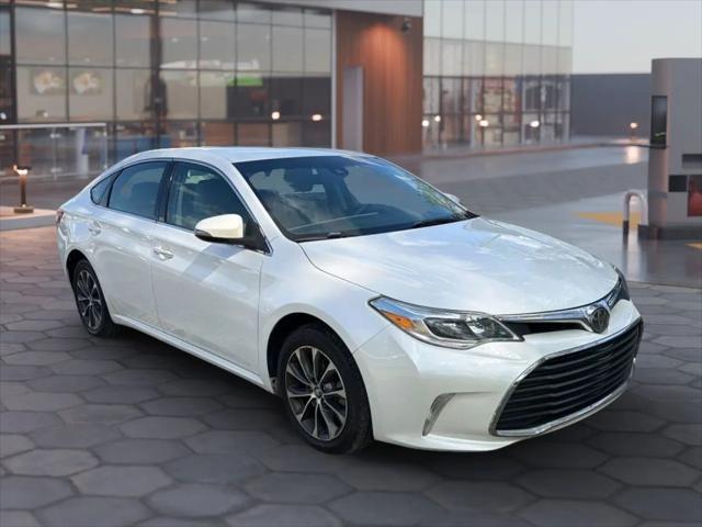 2017 Toyota Avalon XLE