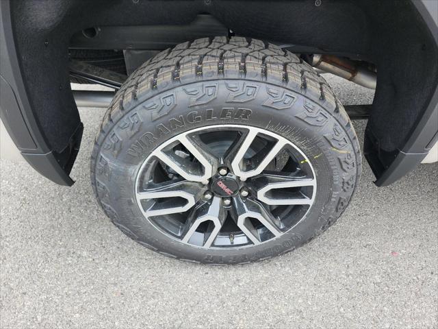 2026 GMC Sierra 1500 Crew Cab, Short Bed, AT4, 4WD