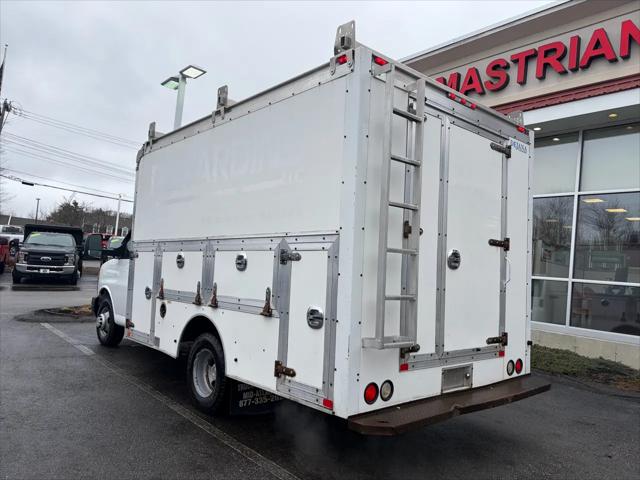 2016 Chevrolet Express Cutaway 3500
