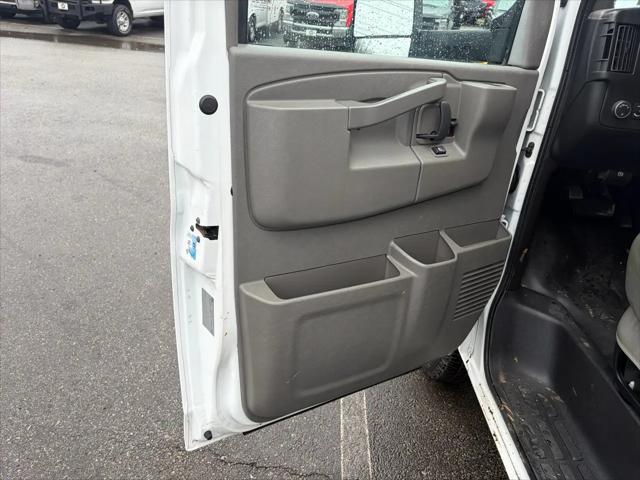 2016 Chevrolet Express Cutaway 3500