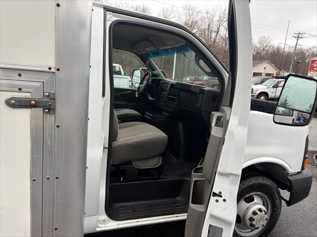 2016 Chevrolet Express Cutaway 3500