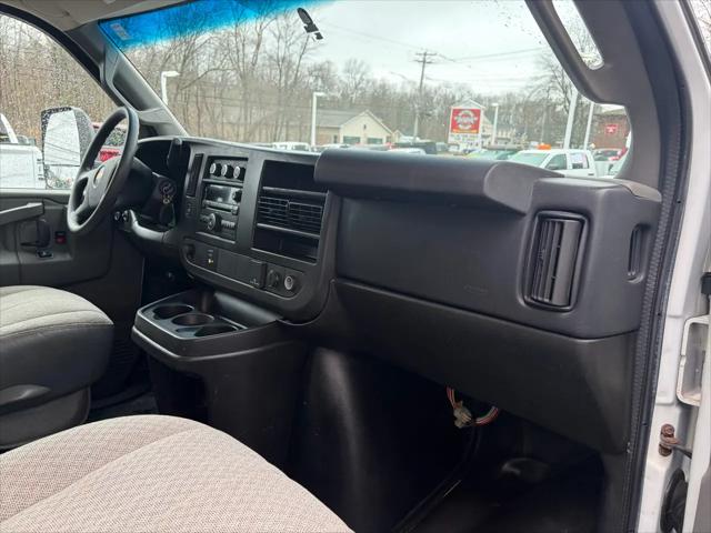 2016 Chevrolet Express Cutaway 3500