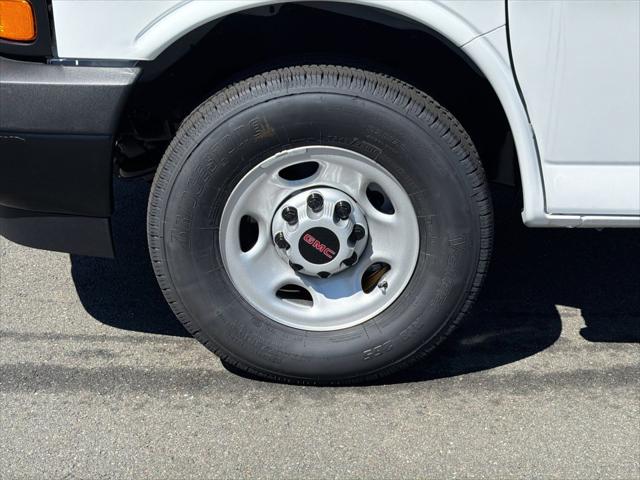 2026 GMC Savana Cargo 3500 Extended Wheelbase, Work Van, RWD