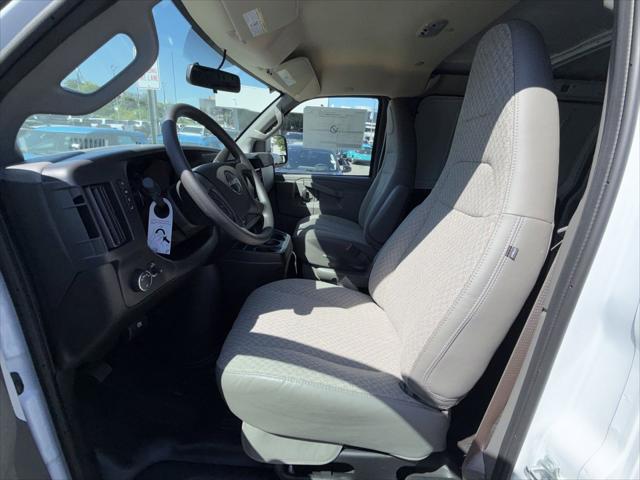 2026 GMC Savana Cargo 3500 Extended Wheelbase, Work Van, RWD