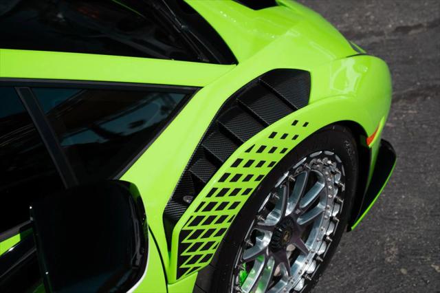 2022 Lamborghini Huracan Coupe