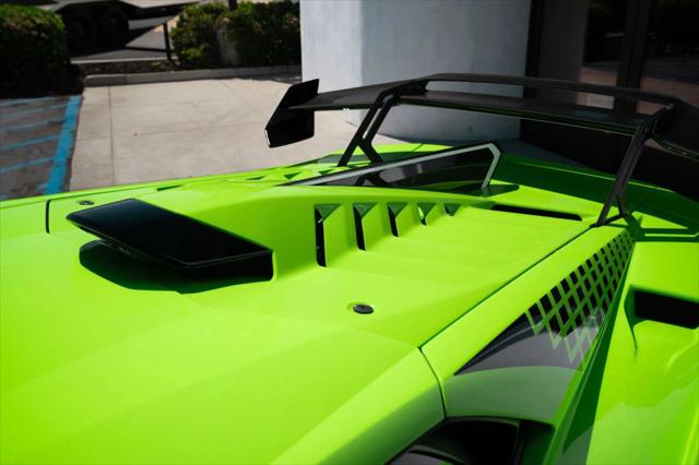 2022 Lamborghini Huracan Coupe