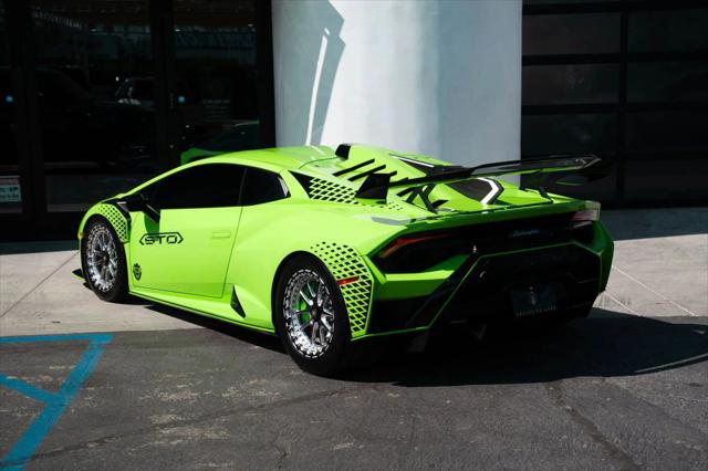 2022 Lamborghini Huracan Coupe
