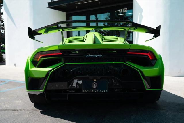 2022 Lamborghini Huracan Coupe
