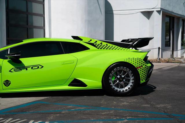 2022 Lamborghini Huracan Coupe