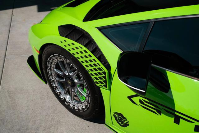 2022 Lamborghini Huracan Coupe