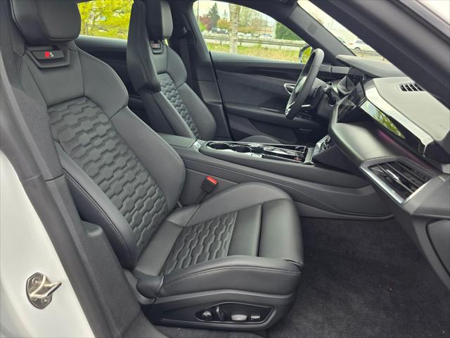 2026 Audi e-tron GT Premium Plus quattro