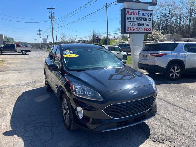 2022 Ford Escape Titanium Hybrid