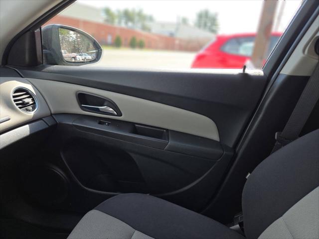 2014 Chevrolet Cruze LS Auto