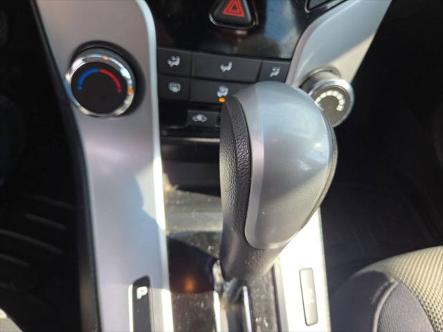 2014 Chevrolet Cruze LS Auto