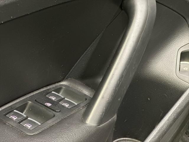 2013 Volkswagen Passat 2.5L SEL