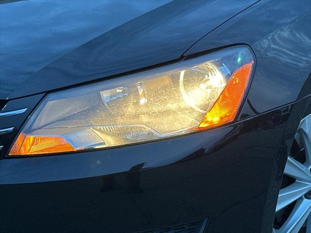 2013 Volkswagen Passat 2.5L SEL