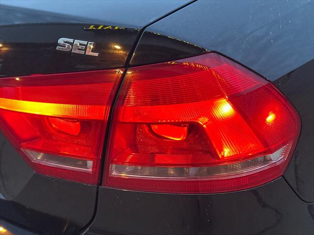 2013 Volkswagen Passat 2.5L SEL