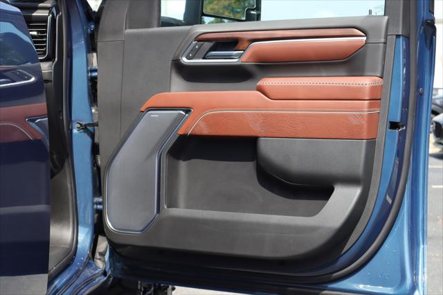 2026 GMC Sierra 3500HD Crew Cab, Long Bed, Denali Ultimate Dual Rear Wheel, 4WD