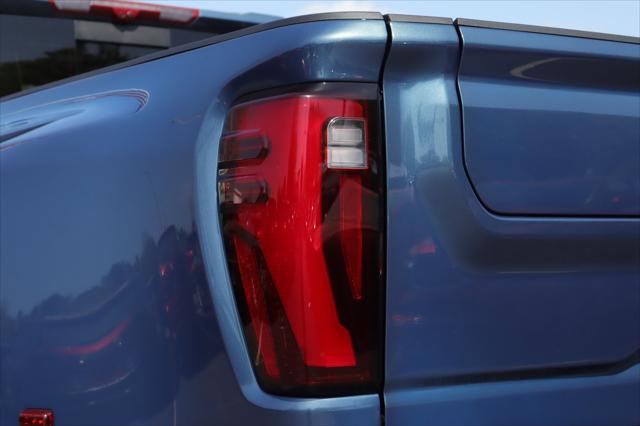 2026 GMC Sierra 3500HD Crew Cab, Long Bed, Denali Ultimate Dual Rear Wheel, 4WD