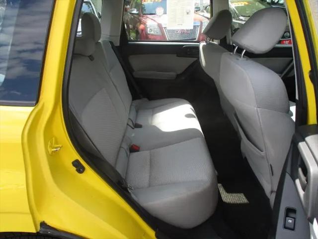 2014 Subaru Forester 2.5i