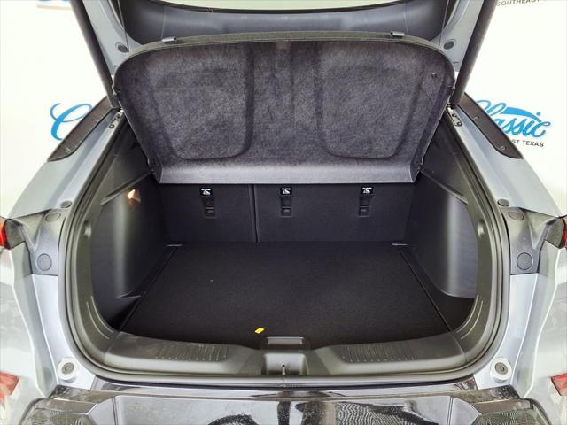 2026 Buick NV Sport Touring FWD