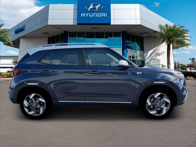 2026 Hyundai Venue SEL w/Two-Tone Roof