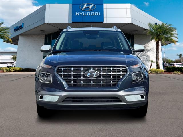 2026 Hyundai Venue SEL w/Two-Tone Roof