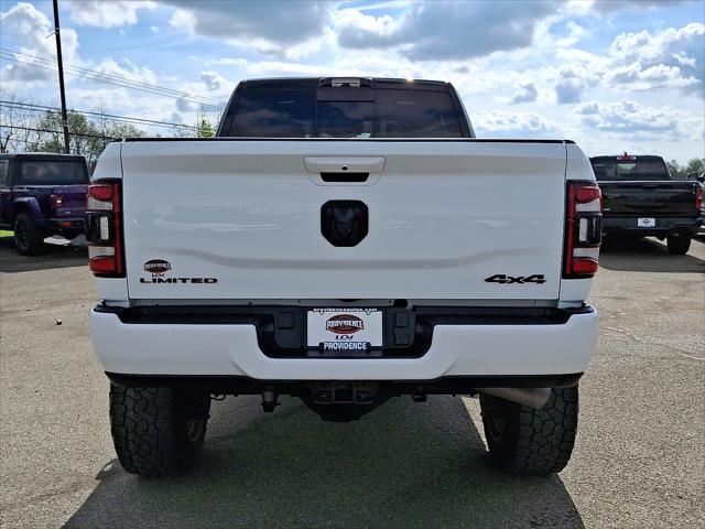 2024 Ram 3500 Limited Mega Cab 4x4 6'4" Box