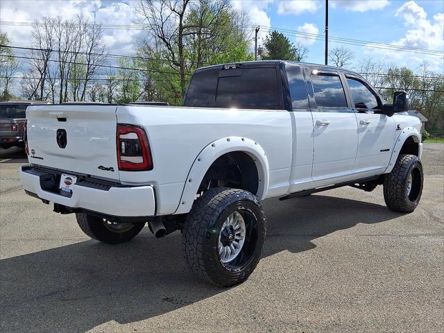 2024 Ram 3500 Limited Mega Cab 4x4 6'4" Box