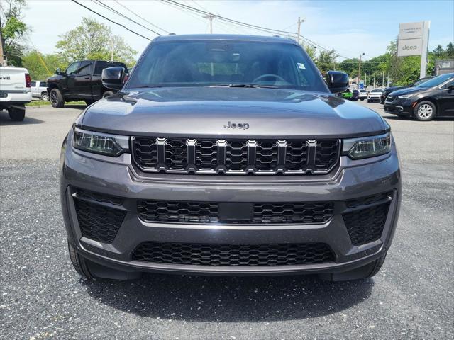 2026 Jeep Grand Cherokee GRAND CHEROKEE L LAREDO ALTITUDE 4X4 2026 Jeep Grand Cherokee GRAND CHEROKEE L LAREDO ALTITUDE 4X4