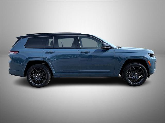 2026 Jeep Grand Cherokee Summit 4x4