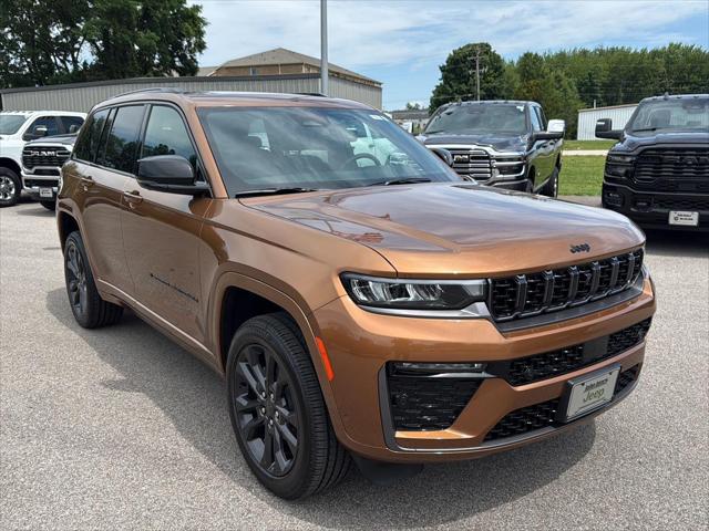 2026 Jeep Grand Cherokee GRAND CHEROKEE LIMITED RESERVE 4X4