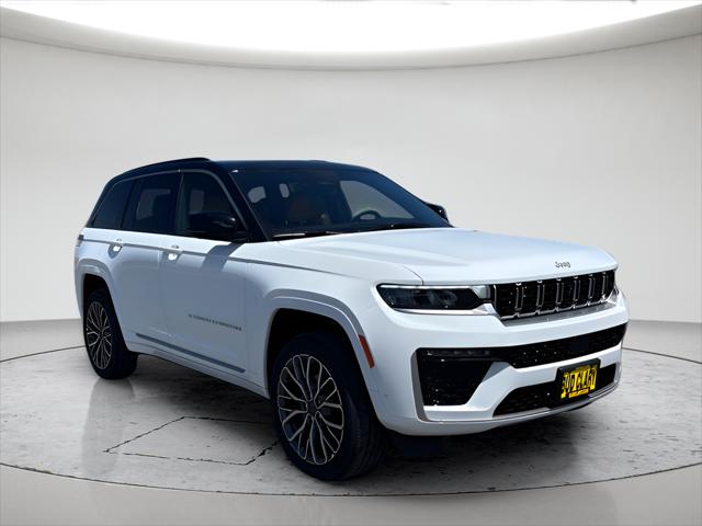 2026 Jeep Grand Cherokee GRAND CHEROKEE SUMMIT 4X4