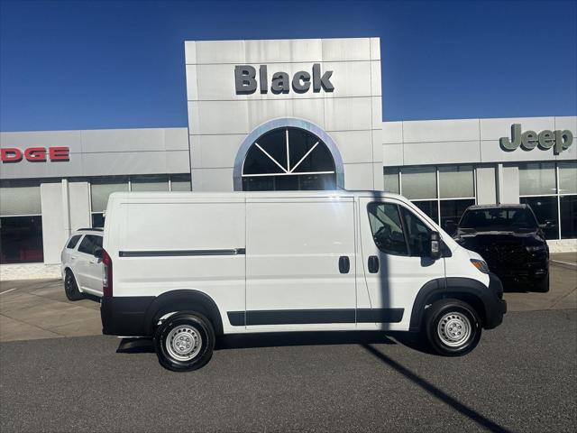 2026 RAM ProMaster 2500 RAM PROMASTER 2500 TRADESMAN CARGO VAN LOW ROOF 136 WB