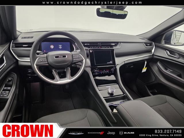 2026 Jeep Grand Cherokee Laredo 4x4