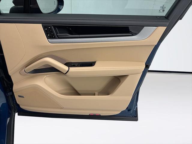 2026 Porsche Cayenne Unknown