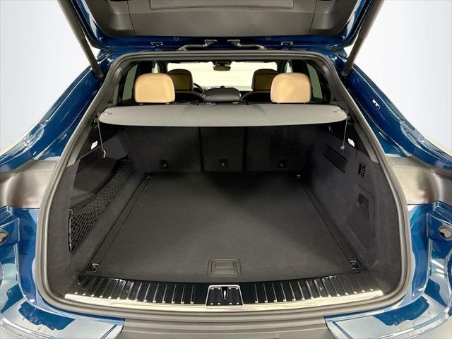 2026 Porsche Cayenne Unknown