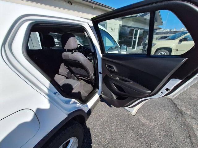 2020 Chevrolet Trax AWD LS