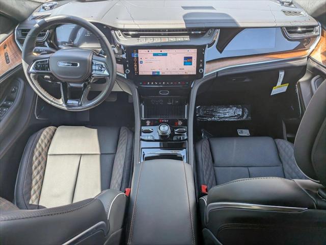 2026 Jeep Grand Cherokee Summit 4x4