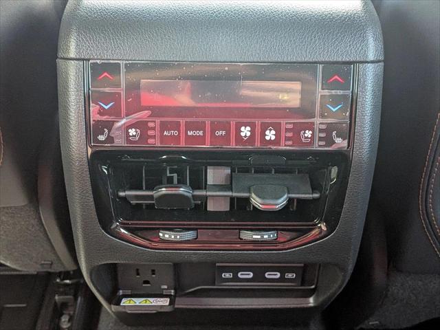 2026 Jeep Grand Cherokee Summit 4x4