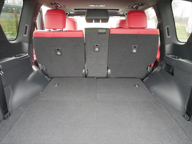 2026 Lexus LX F SPORT Handling
