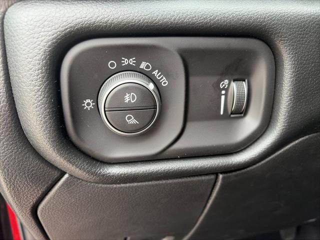 2026 Ram 2500 Black Express Crew Cab 4x4 64 Box