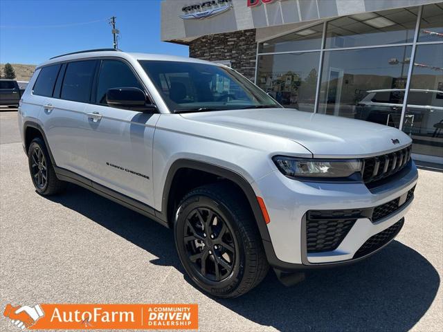 2026 Jeep Grand Cherokee L GRAND CHEROKEE L LAREDO ALTITUDE 4X4