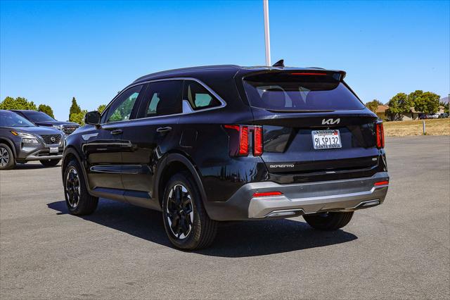 2024 Kia Sorento S