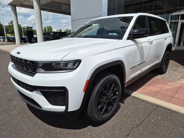 2026 Jeep Grand Cherokee L GRAND CHEROKEE L LAREDO ALTITUDE 4X4